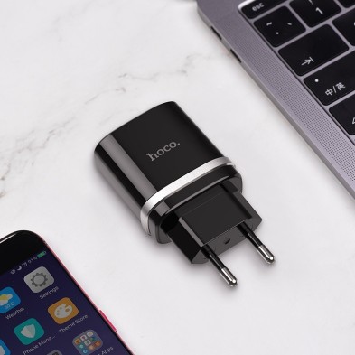 Cargador Hoco C12Q con Cable USB-C | Carga Rápida 18W y Seguridad Total