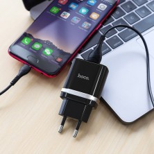 Cargador Hoco C12Q QC3.0 con Cable Micro USB – Carga Rápida de 18W Segura y Eficiente